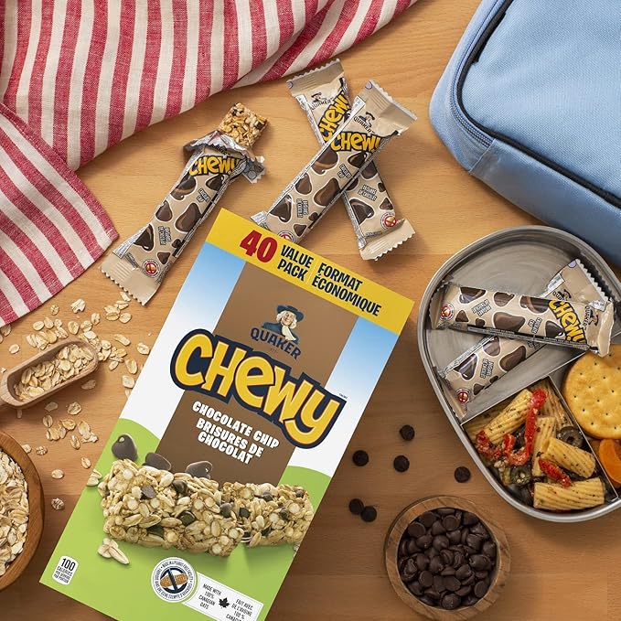 QUAKER CHEWY Chocolate Chip Granola Bars, 960g/33.9 oz., (40 Count)